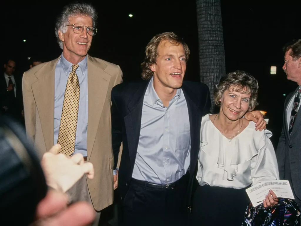 Ted Danson, Woody Harrelson, and Harrelson's mother, Diane